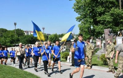 На Львівщині відбулась легкоатлетична естафета до Свята Героїв