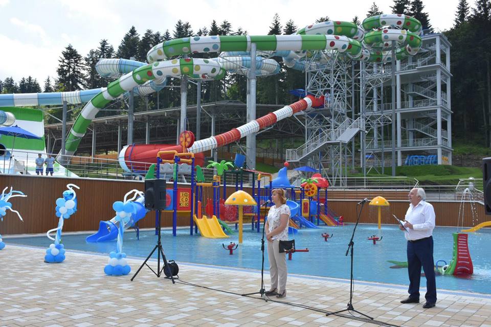 На Львівщині відкрили новий аквапарк