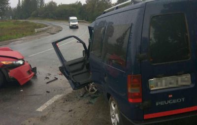 На Львівщині внаслідок автозіткнення на міжнародній трасі травмовані п’ятеро осіб