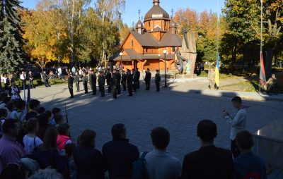 Львівщина вшановує воїнів, які віддали своє життя за Україну. Фото прес-служба ЛОДА