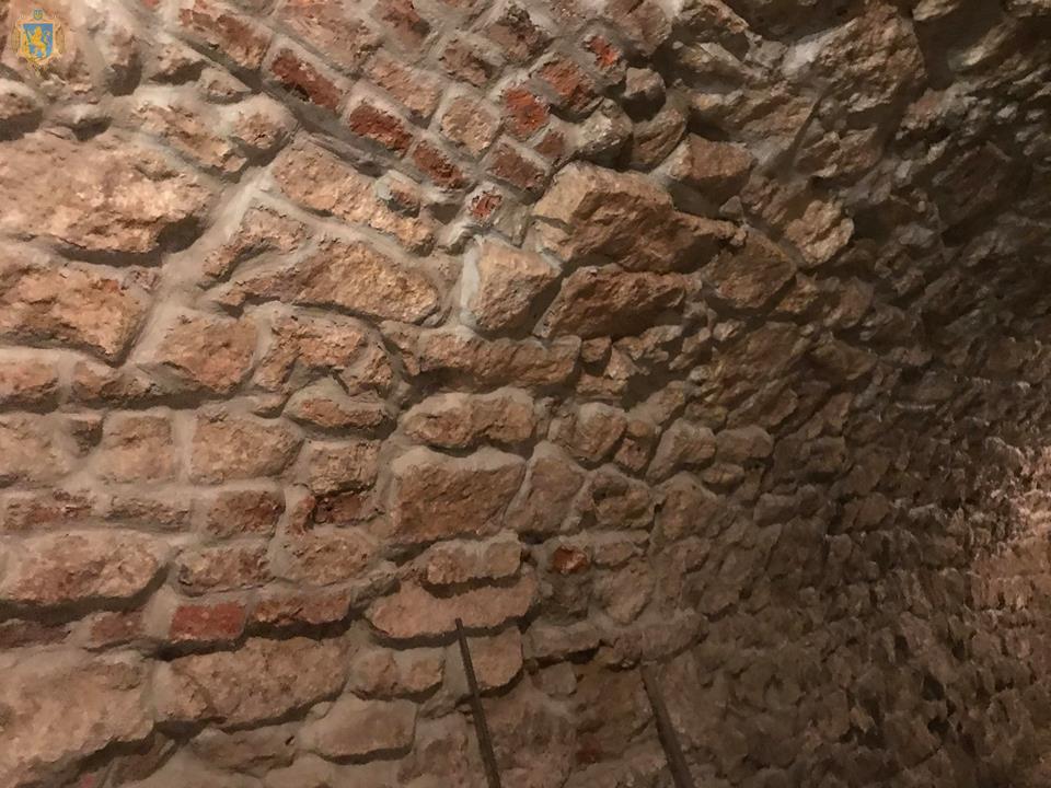 У  Львівському музеї реставрують експозиційні зали         