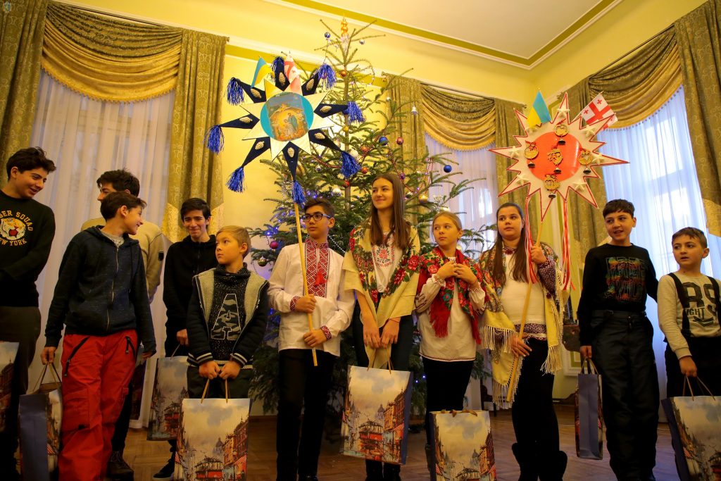 На Львівщину завітали діти військових із Грузії та Херсонщини. Фото: прес-служба ЛОДА.