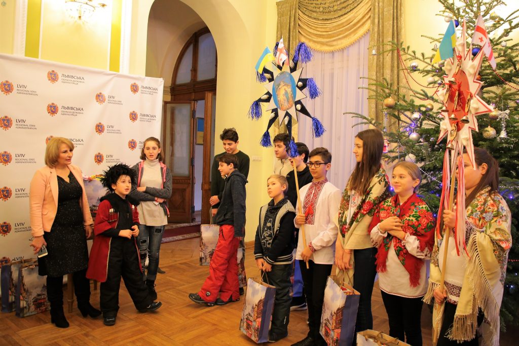 На Львівщину завітали діти військових із Грузії та Херсонщини. Фото: прес-служба ЛОДА.