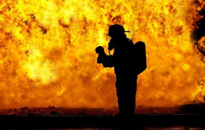 На Львівщині чоловік отримав опіки під час пожежі. Фото ілюстроване з відкритих джерел.