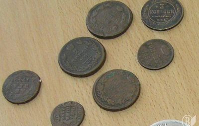 На кордоні із Польщею вилучили давні монети. Фото: відкриті джерела.