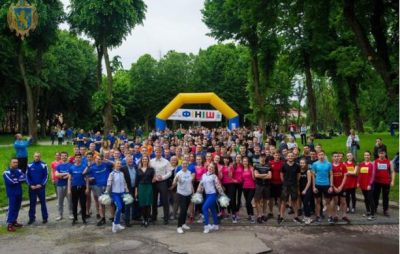 350 студентів Львівщини пробігли “Студентську милю”