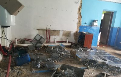 На Яворівщині у школі внаслідок обвалу стіни постраждало двоє людей. Фото: Яворів-Інфо.