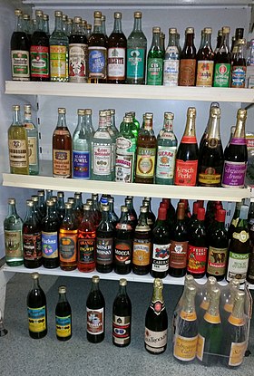На Львівщині підробляли алкоголь. Фото: відкриті джерела.