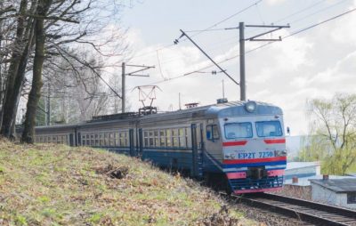 На Львівщині поліцейські встановили особу загиблого внаслідок наїзду потяга. Фото: відкриті джерела.