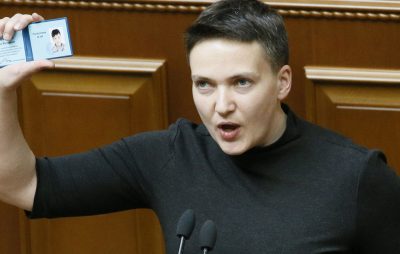 Петиція про позбавлення Савченко звання «Герой України» активно збирає голоси