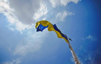 У Новосибірську місцевим українцям дозволили зібратися на мітинг під синьо-жовтим прапором
