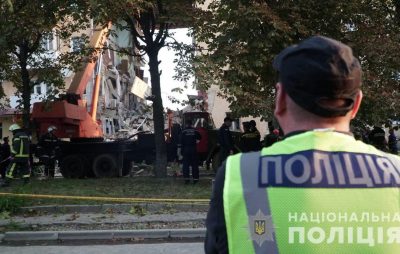 Поліція Львівщини встановлює причини обвалу будинку у Дрогобичі