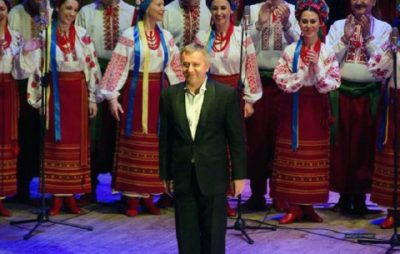 Керівник хору Верьовки заявив про готовність звільнитися, щоб «не нашкодити колективу»