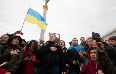 Те, що сьогодні ми тут – абсолютно правильне рішення, Порошенко на Всеукраїнському віче «Зупинимо капітуляцію»