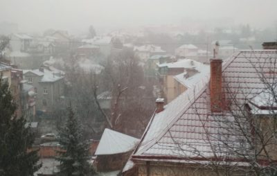 У Львові випав сніг. Фото: Тетяна Вергелес.