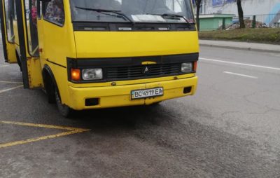 Як у Львові курсує небезпечний громадський транспорт. Фото: Павло Полійовський.