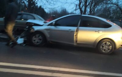 У Львові на Стрийській зіткнулись автомобілі. Фото: Четверта студія
