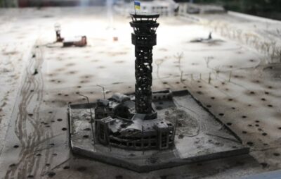 У Львові встановлять копію вежі Донецького аеропорту. Фото ілюстроване