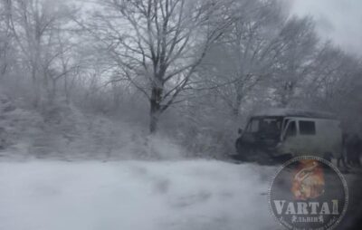 У Яворівському районі з траси злетіли автомобілі. Фото: Ігор Зінкевич