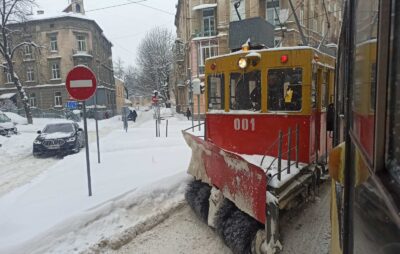 У Львові через сніг перестали курсувати трамваї. Фото: «Львівелектротранс»