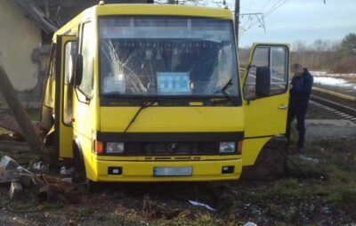 На Львівщині судитимуть водія автобуса, який скоїв смертельну ДТП. Фото: Нацполіція
