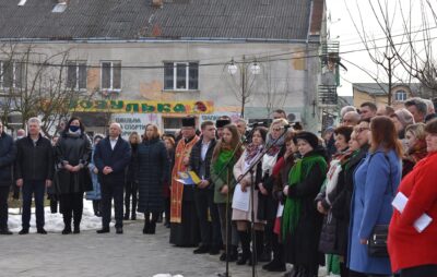 У Яворові вшанували пам'ять композитора Михайла Вербицького. Фото: Яворівська районна рада.