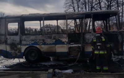 У Дрогобичі під час руху загорівся автобус. Фото: ДСНС