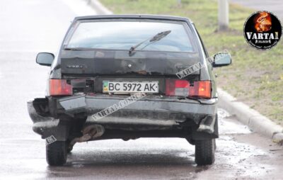 У Львові зіткнулись автомобілі. Фото: Варта1