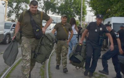 Поліцейські Львівщини в порядку ротації повернулись додому з зони ООС