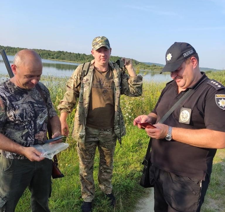 У Львівській області виявили 25 порушень правил полювання. Фото: Національна поліція