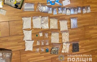 На Львівщині затримали членів наркоугруповання з щомісячним прибутком у 400 тисяч гривен. Фото: Нацполіція