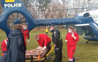 На Львівщині гелікоптер здійснив евакуацію літнього пацієнта з інсультом