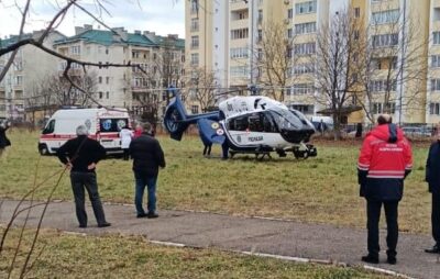 Гелікоптер доставив до Львова 20-річну дівчину з підозрою на інсульт