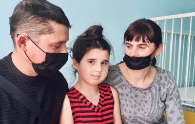 У Львові хірурги прооперували 11-річну дівчинку, у якої майже не відкривався рот. Фото: Суспільне