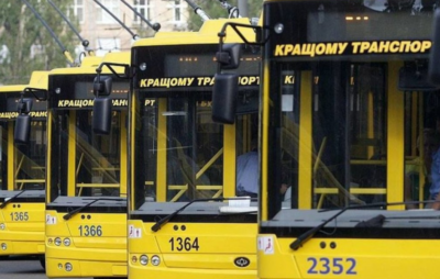 Громадський транспорт Києва віддали на потреби Збройних Сил