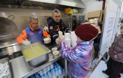 У Львові діє мобільна кухня для вимушених переселенців