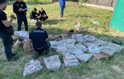 Мешканці Яворівського району викрали бронежилети на суму пів мільйона гривень