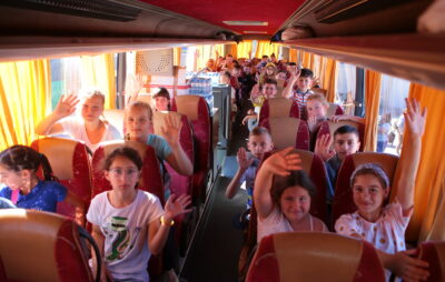 На літнє дозвілля зі Львівщини у Францію вирушили 100 дітей