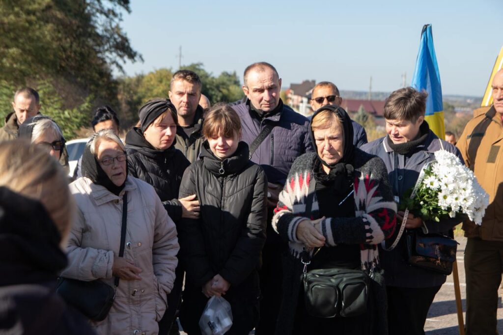 Дрогобиччина прощається з полеглим Героєм Василем Геремешем