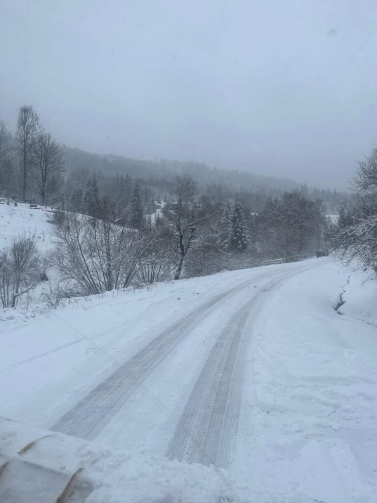 Дороги Львівщини чистять від снігу