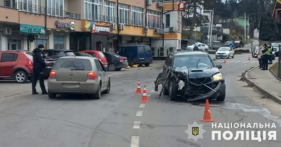 Поліція розповіла подробиці аварії у Брюховичах