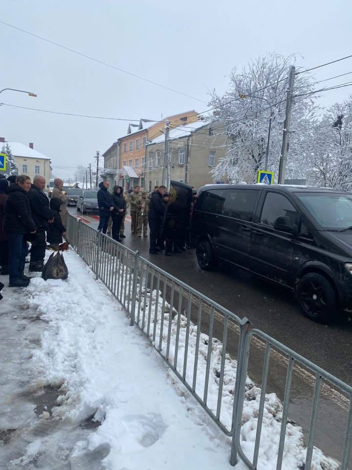 Львівщина прощається із двома захисниками