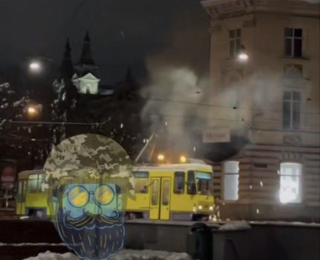 У Львові горів трамвай (ВІДЕО)