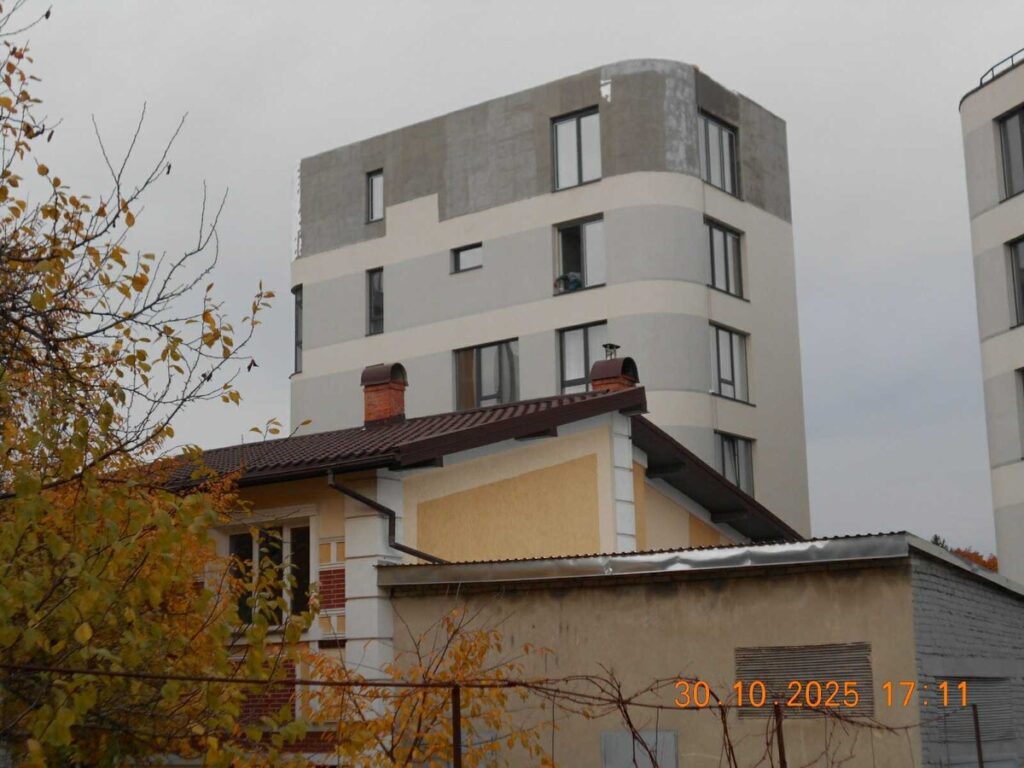 У Львові за будівництво додаткового поверху заплатять 25 тисяч гривень штрафу