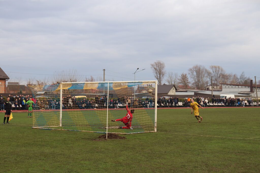 На Львівщині грали у футбол (ФОТО)