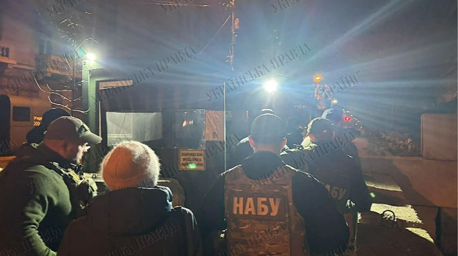 У Єрмака проводять обшуки