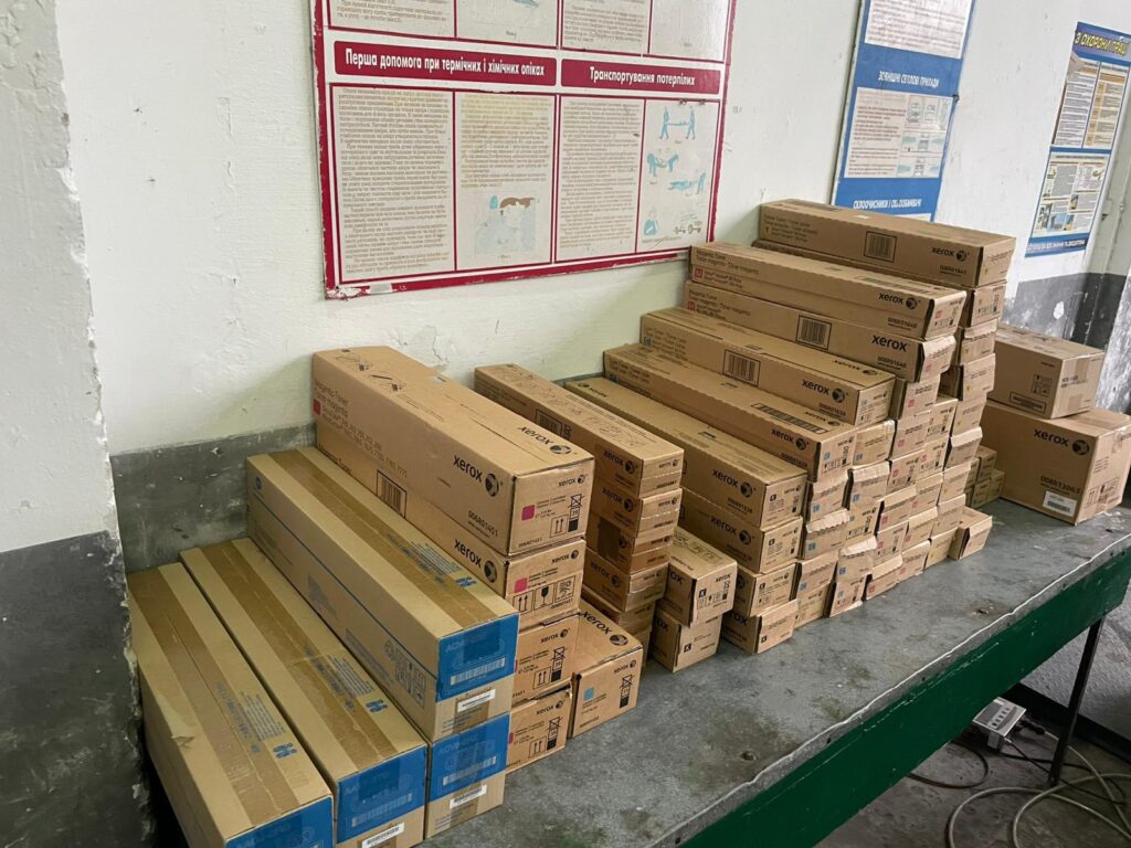 У Шегинях митники зупинили незадекларовані товари