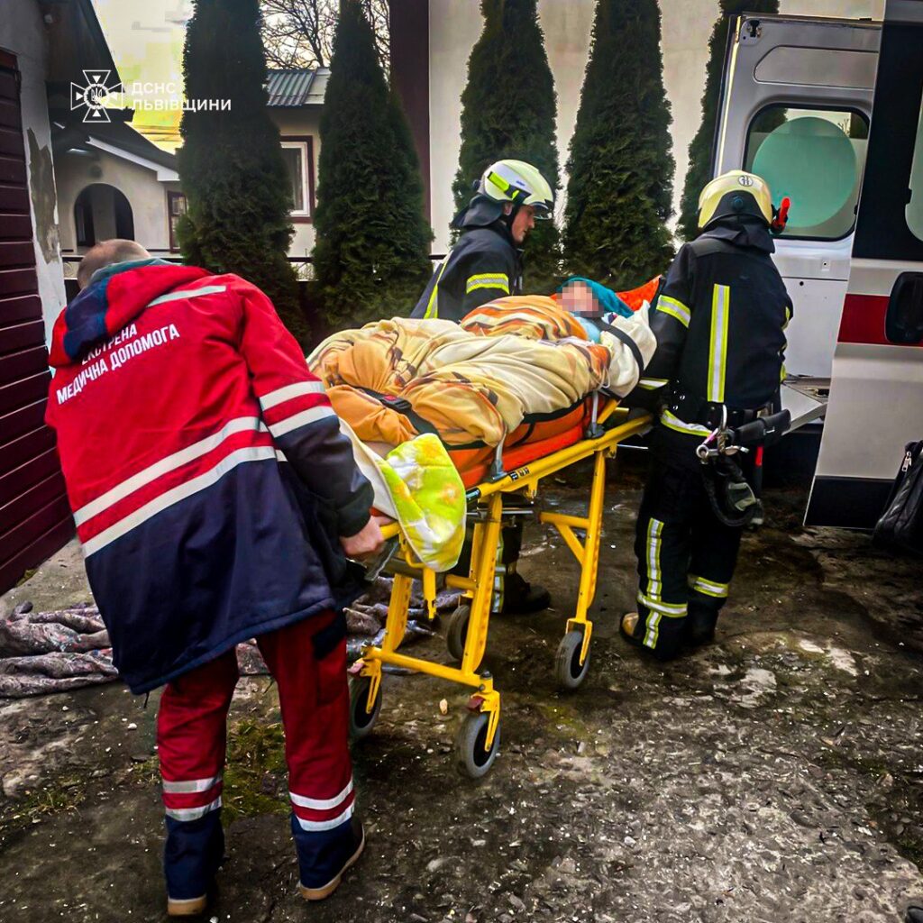 На Львівщині стався вибух, постраждала 80-річна жінка