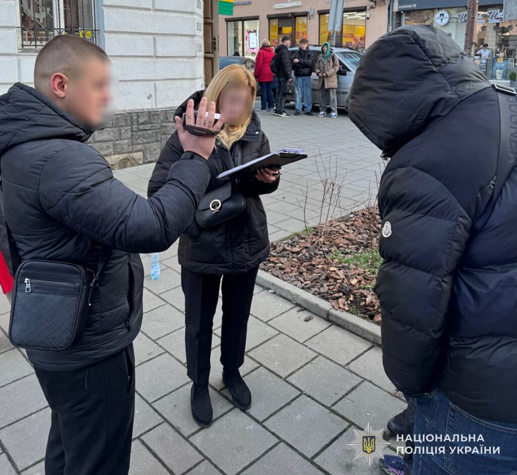 У Львові 26-річний житель Харкова поранив перехожого