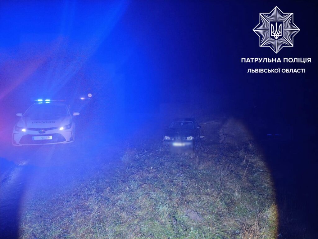 За добу на Львівщині поліцейські зафіксували 13 ДТП